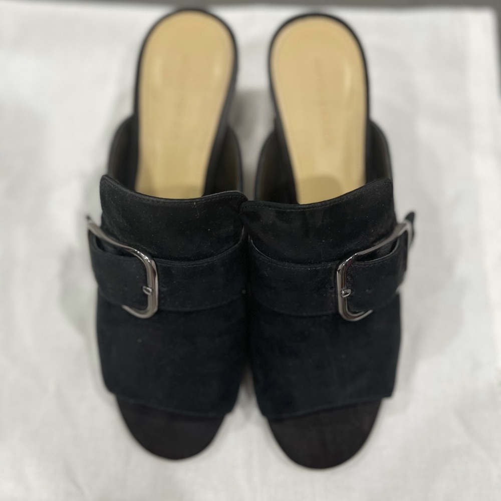 MARC FISHER Black slides